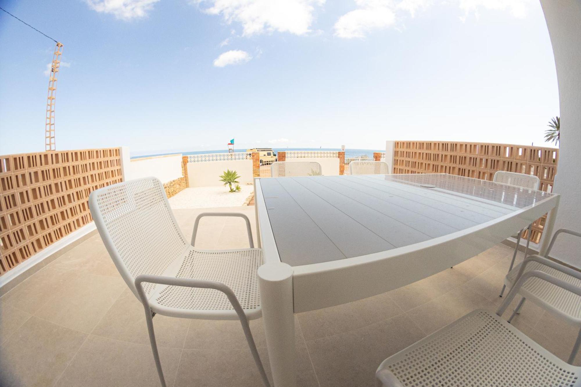 Vistas Y Terraza Panoramica Frente Al Mar En Denia, Las Rotas Bagian luar foto