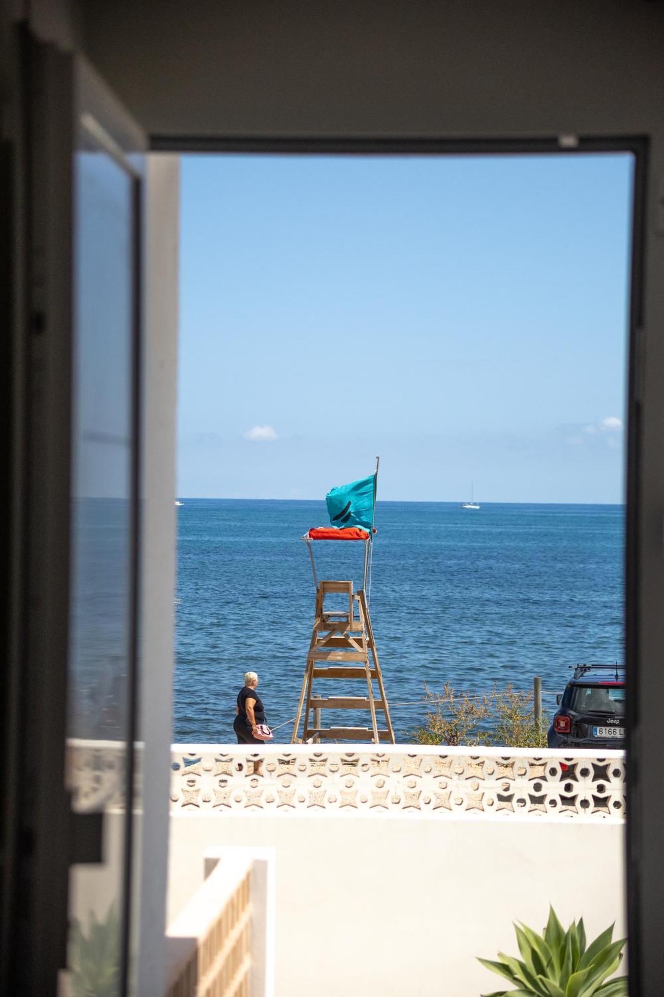 Vistas Y Terraza Panoramica Frente Al Mar En Denia, Las Rotas Bagian luar foto