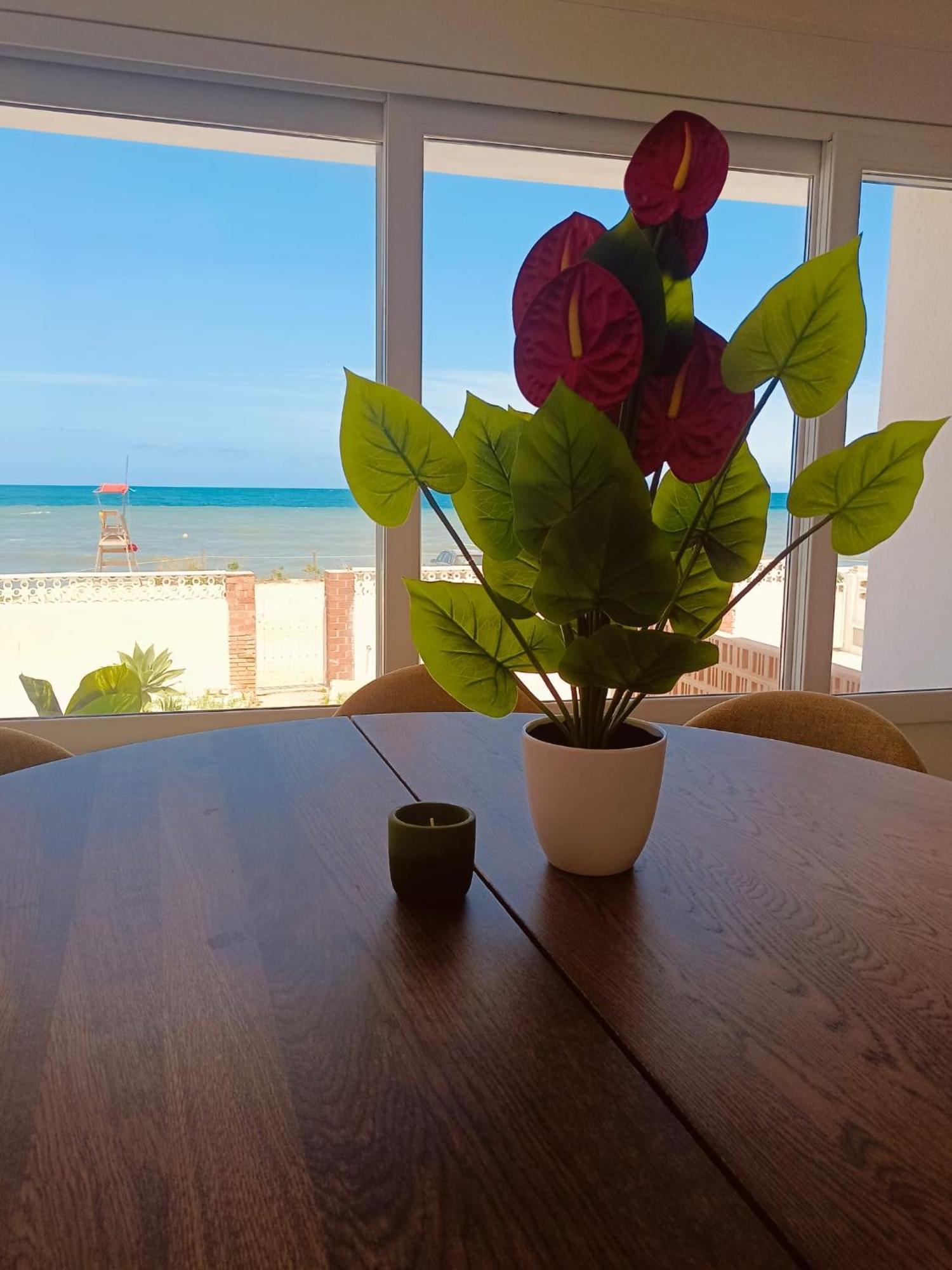 Vistas Y Terraza Panoramica Frente Al Mar En Denia, Las Rotas Bagian luar foto